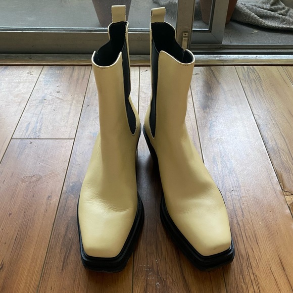 Cream Boots - Picture 3 of 4